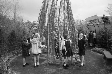 "Maypole"
